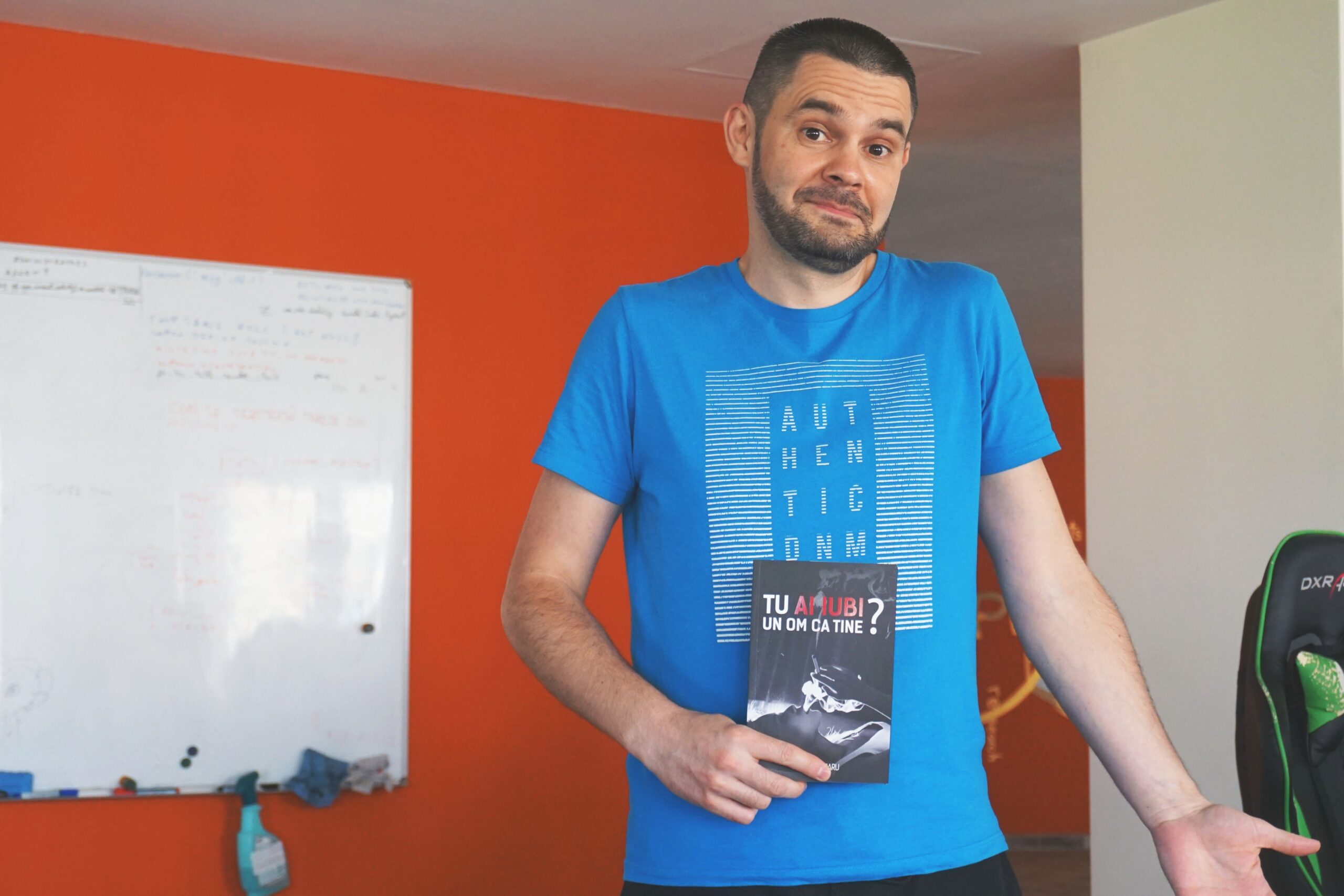 how-to-organize-your-surprise-party-16