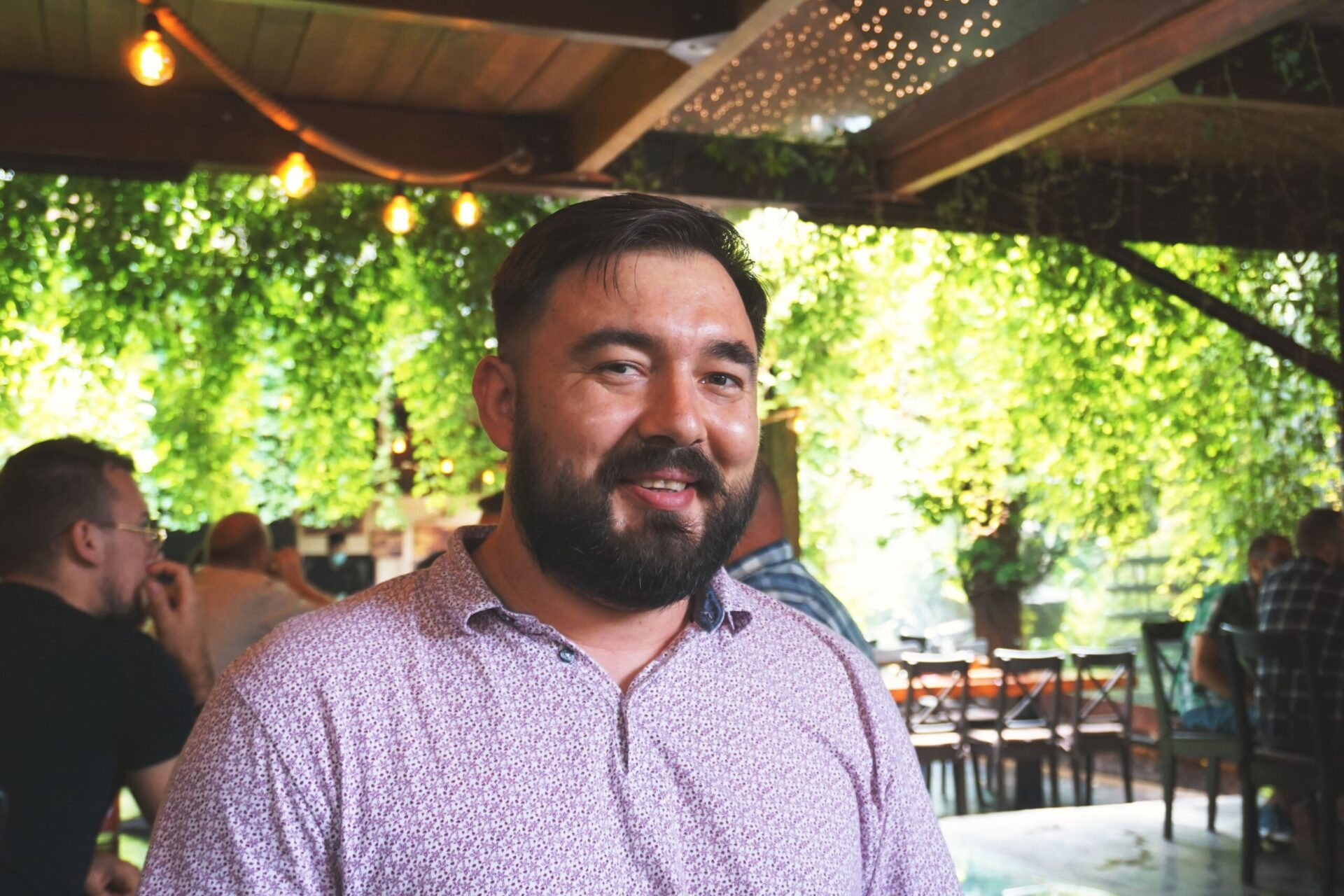 how-to-organize-your-surprise-party-4